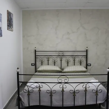 Riccia, Frolla E Babba