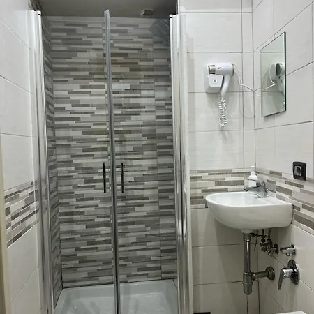 Riccia, Frolla E Babba *