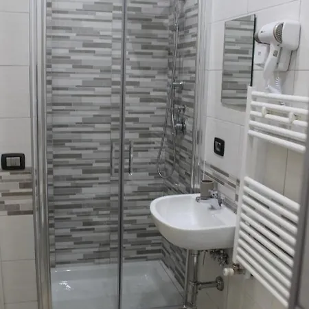 Riccia, Frolla E Babba